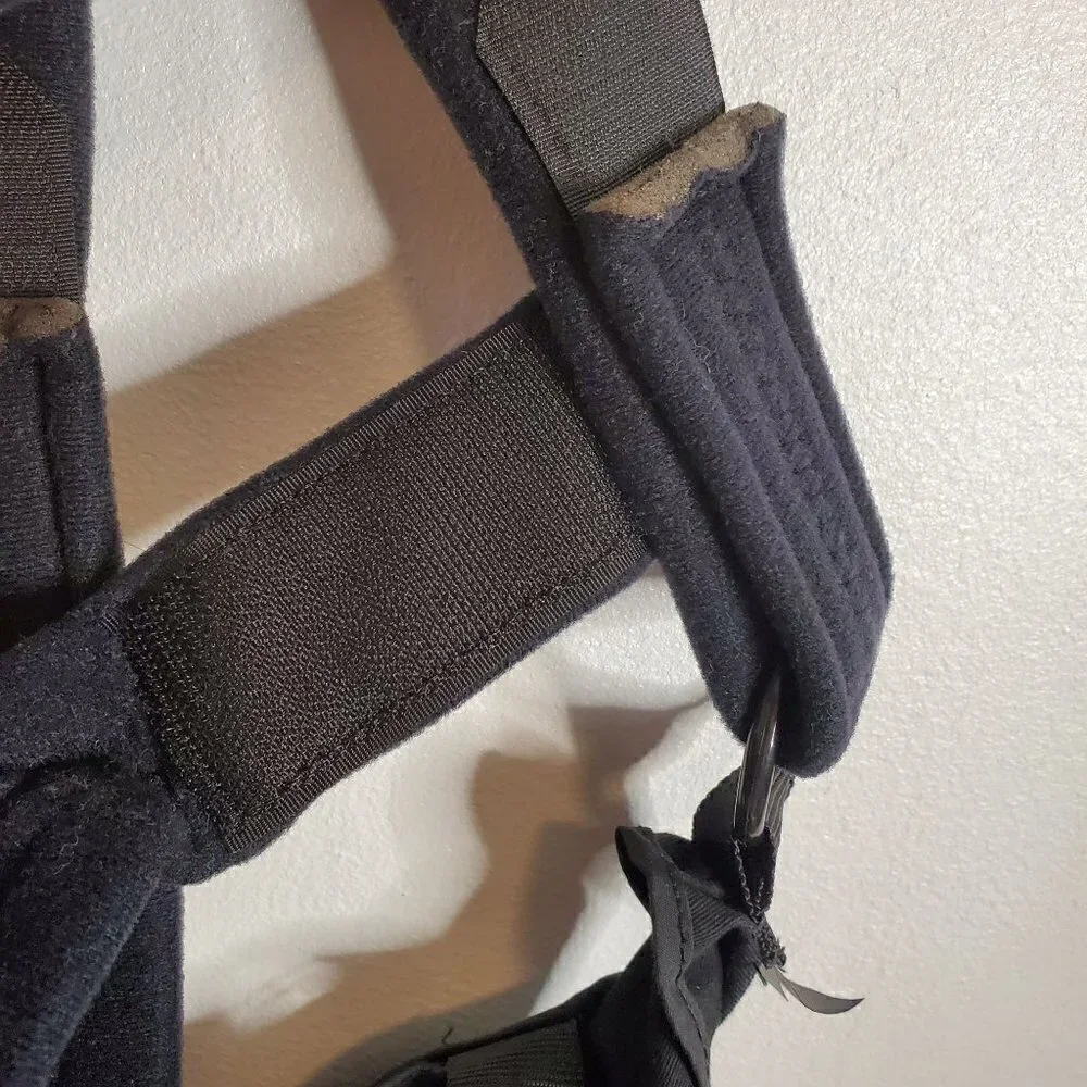 Hospital grade Arm Sling Black Size S